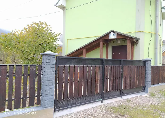 бойківська фамілія Гостевой дом 3*
